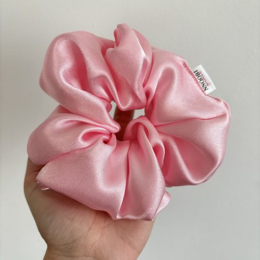 Baby pink scrunchie (L)