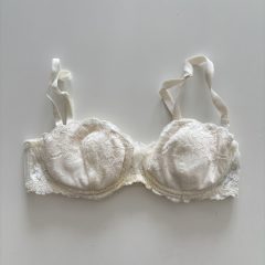 H&M fehér csipke melltartó