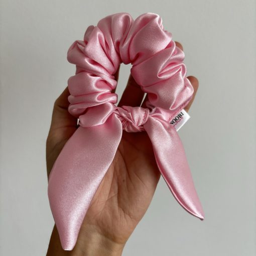 Baby pink scrunchie (Bunny)