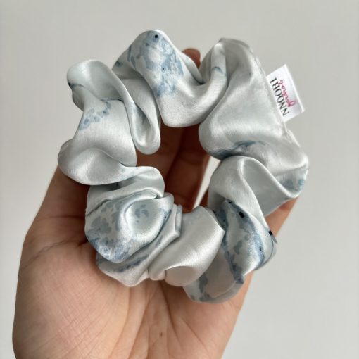 Ombre scrunchie