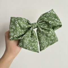Green floral bow (S)