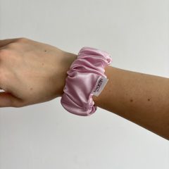 Baby pink scrunchie (wide)
