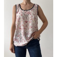 Only virágos felső