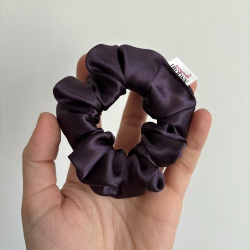 Dark purple scrunchie (S)