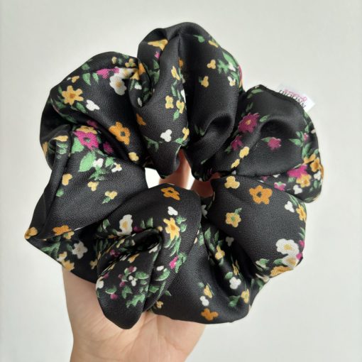 Black tiny floral scrunchie (L)