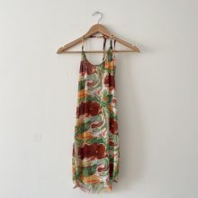 Áttetsző mintás ruha