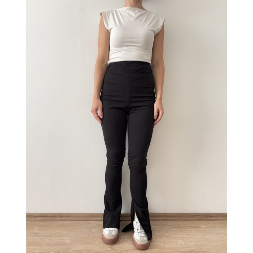 ÚJ Prettylittlething fekete nadrág