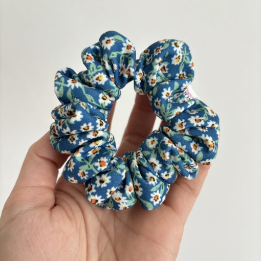 Blue floral scrunchie (S)