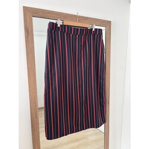 Sötétkék csíkos szoknya