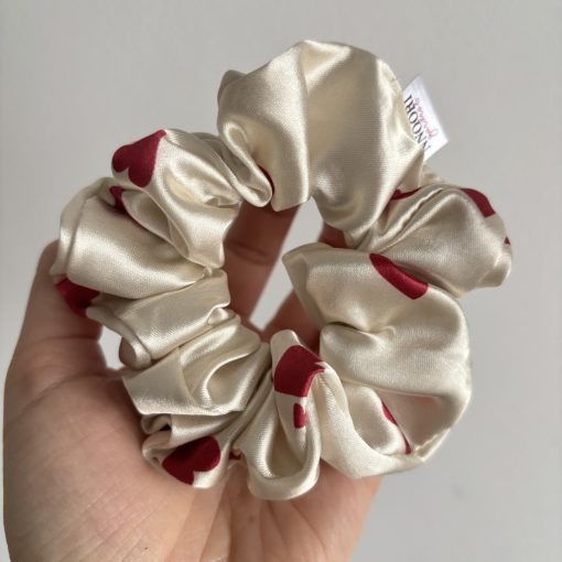 Creamy heart scrunchie