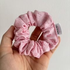 Pink patterned scrunchie (S)