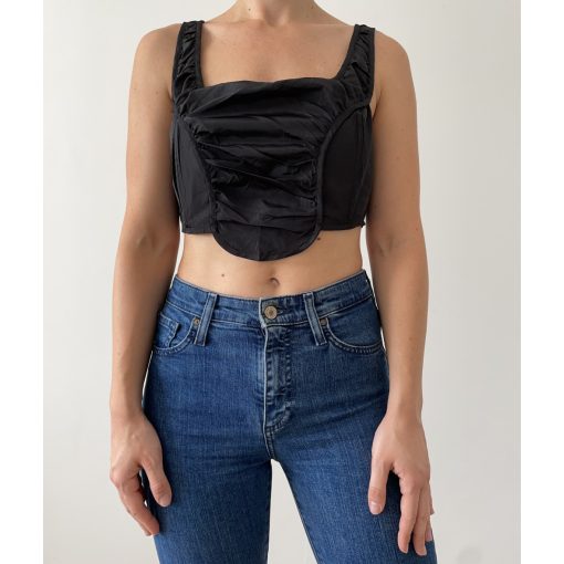 Prettylittlething fekete top