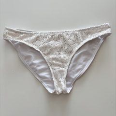 Fehér bikini alsó