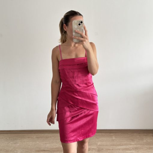 Pink ruha