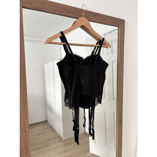 Fekete mintás corset