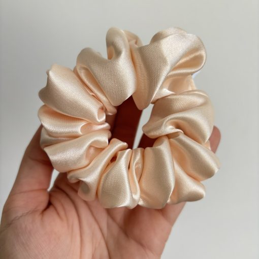 Buttermilk scrunchie