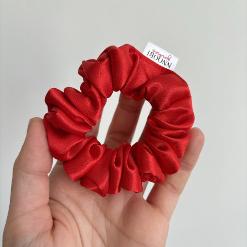Red scrunchie (S)
