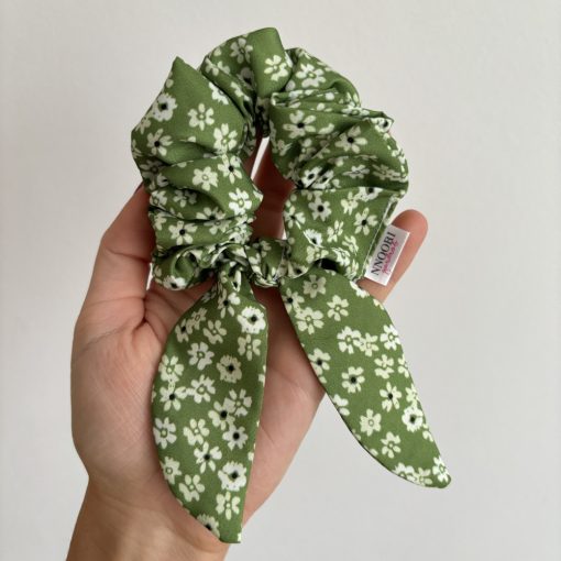 Green floral scrunchie (Bunny)