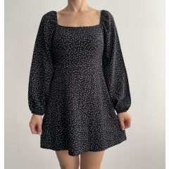 Shein fekete pöttyös ruha