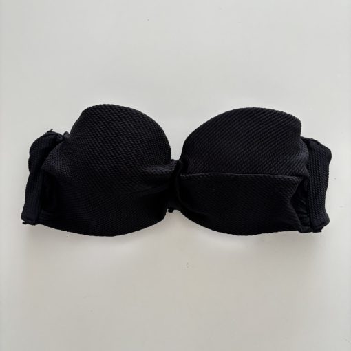 Fekete bikini felső