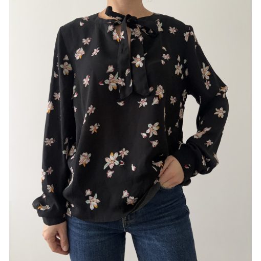 About You fekete virágos felső