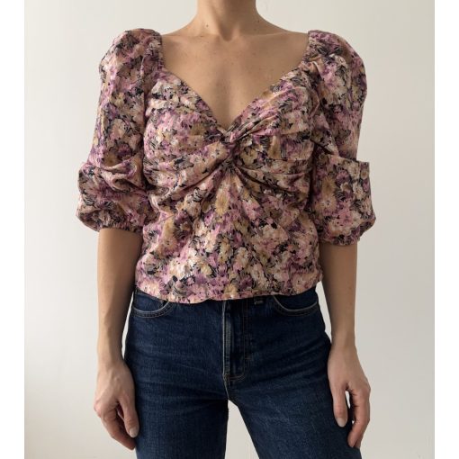 Amisu virágos felső