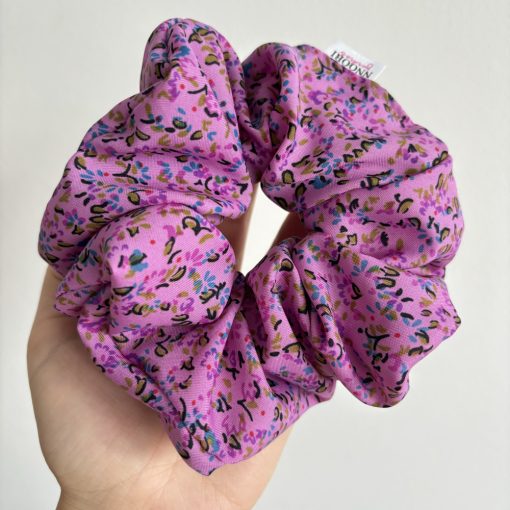 Lilac patterned scrunchie (L)