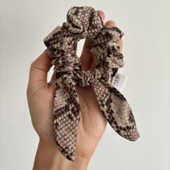 Snake scrunchie (Bunny)