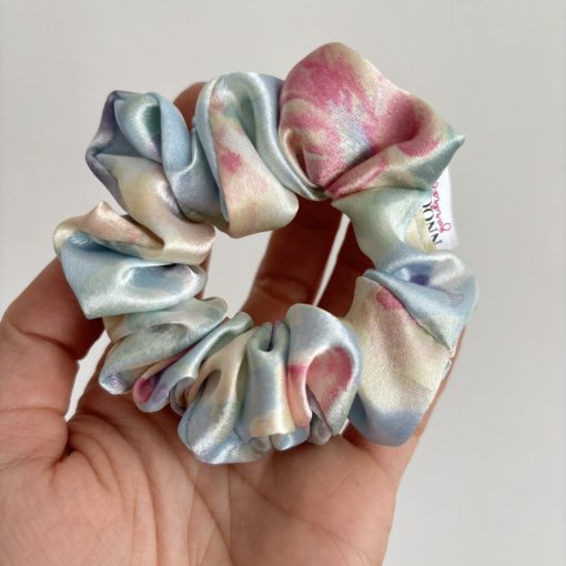 Pastel floral scrunchie (S)