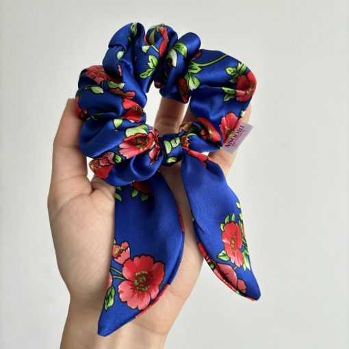 Blue floral scrunchie (Bunny)