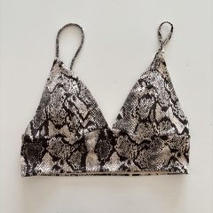 H&M kígyómintás bikini felső