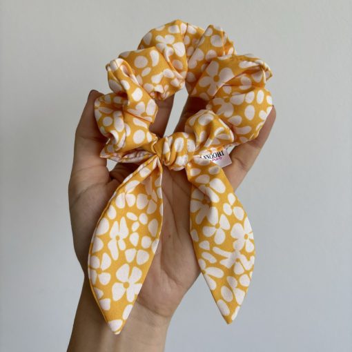 Yellow floral scrunchie (Bunny)