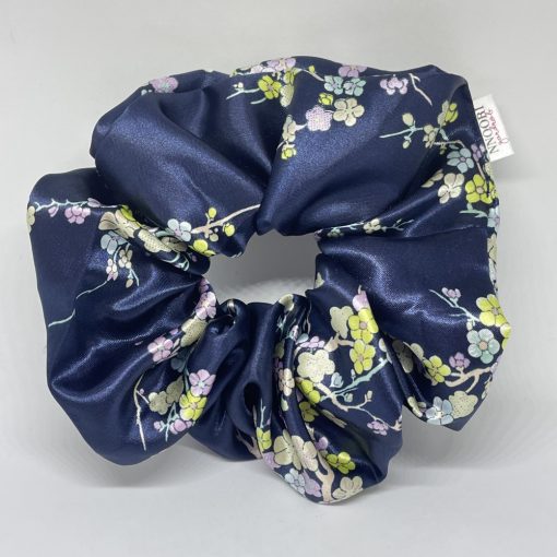 Dark blue floral scrunchie (L)