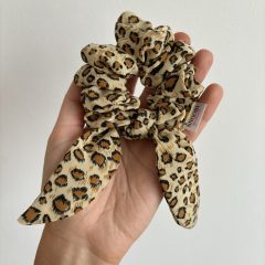 Beige panther scrunchie (Bunny)