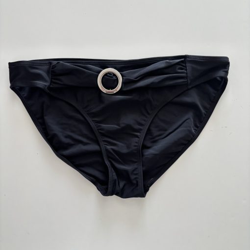 Fekete bikini alsó
