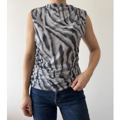 Amisu szürke mintás felső