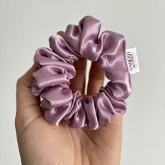 Blush scrunchie (S)