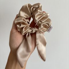 Beige scrunchie (Bunny)