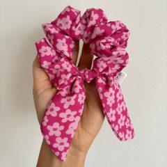 Pink floral scrunchie (Bunny)