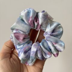 Pastel garden scrunchie