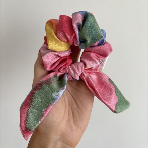 Colorful scrunchie (Bunny)