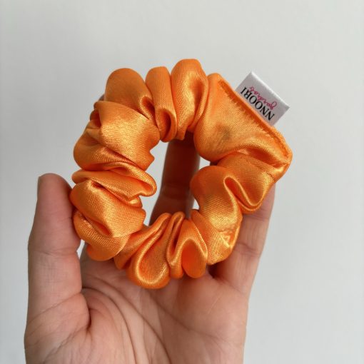 Orange scrunchie (S)