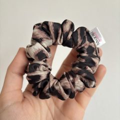 Brown leopard scrunchie (S)