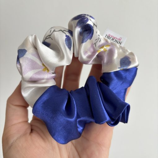 Navy blue - Violet floral scrunchie 