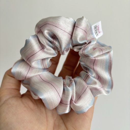 Stripes scrunchie