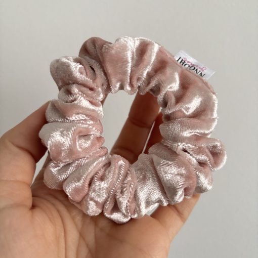 Dusty Pink velvet scrunchie (S)
