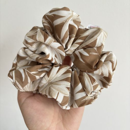 Light brown floral scrunchie (L)