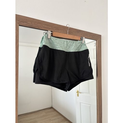 Sport rövidnadrág