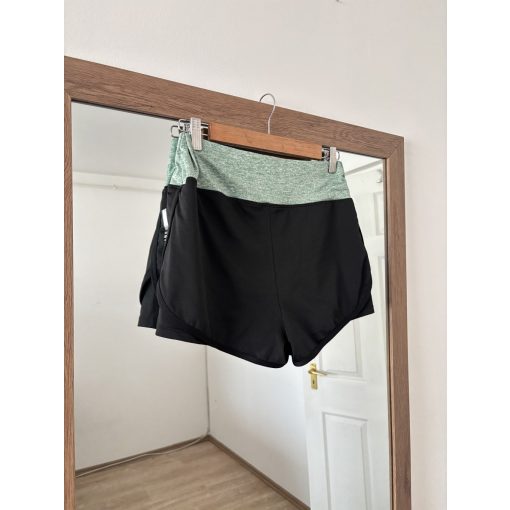 Sport rövidnadrág