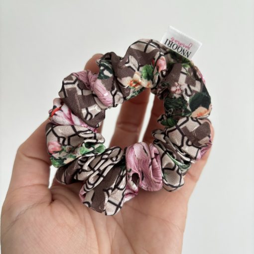 Brown floral scrunchie (S)